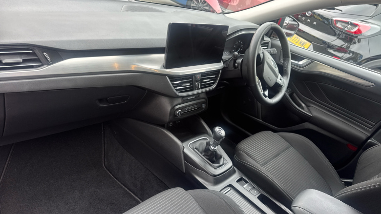 Ford Focus 1.0 EcoBoost Hybrid mHEV 155 Titanium 5dr Petrol Hatchback